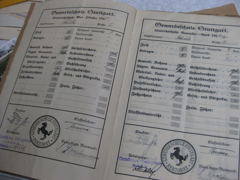 Besitzzeugnis Verleihungsurkunde Eisernes Kreuz Verwundetenabzeichen in Gold Infanterie Sturmabzeichen Ostmedaille etc etc  Wehrmacht