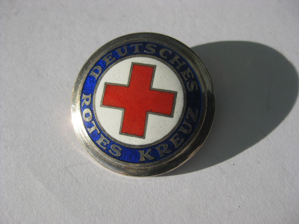 DRK Brosche vom deutschen Roten Kreuz um 1920 VARIANTE