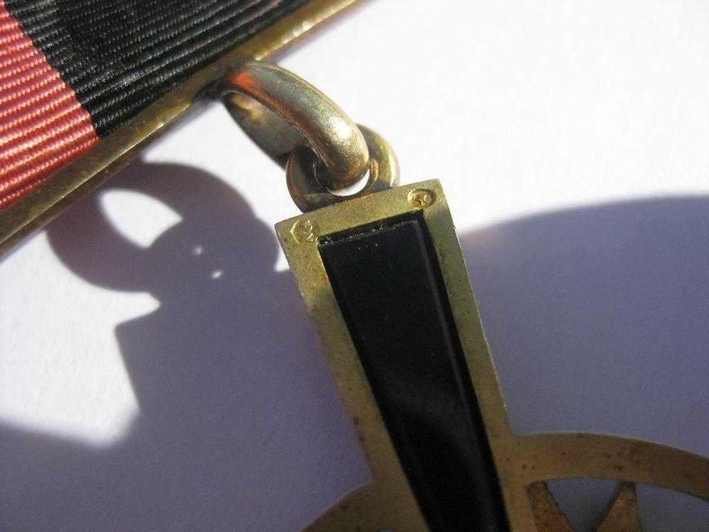 ORIGINALER spanischer Orden vom Joch und den Pfeilen / SPANIEN verliehen an Wehrmachtsoffizier EXTREM SELTENES 1. Modell!!!!