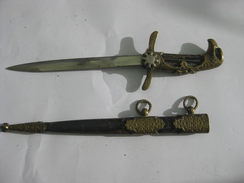 Bulgarien Fliegerdolch Luftwaffendolch als Brieföffner bulgarischer Offiziersdolch Luftwaffe