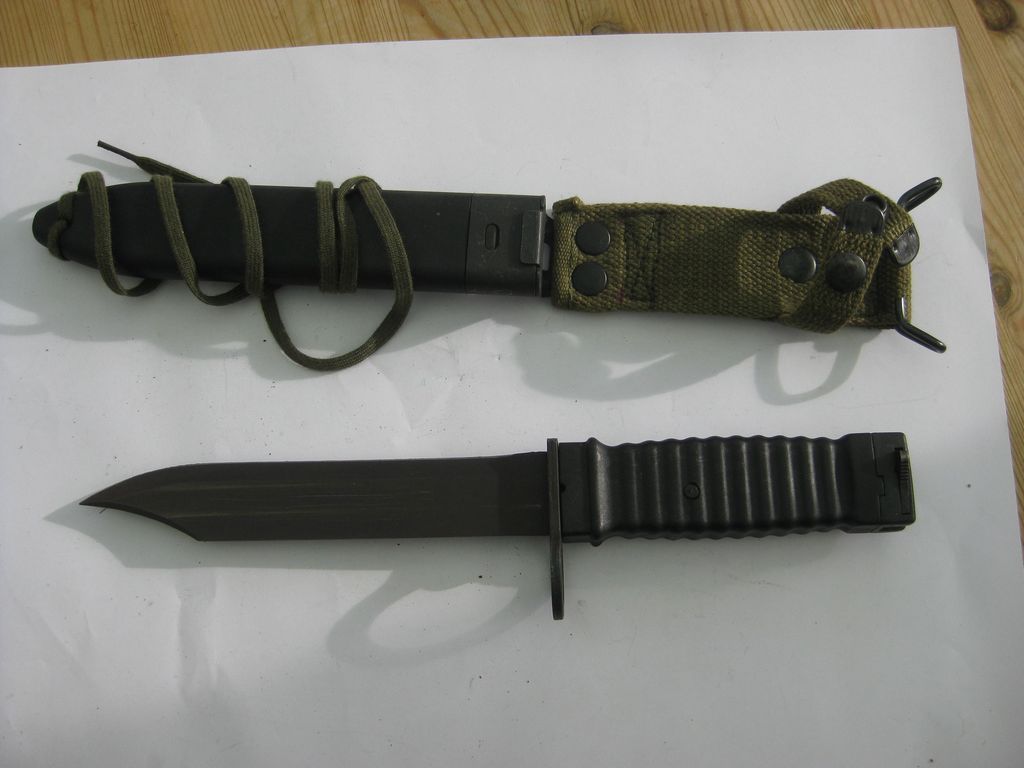 unbekanntes Bajonett Seitengewehr Bayonett