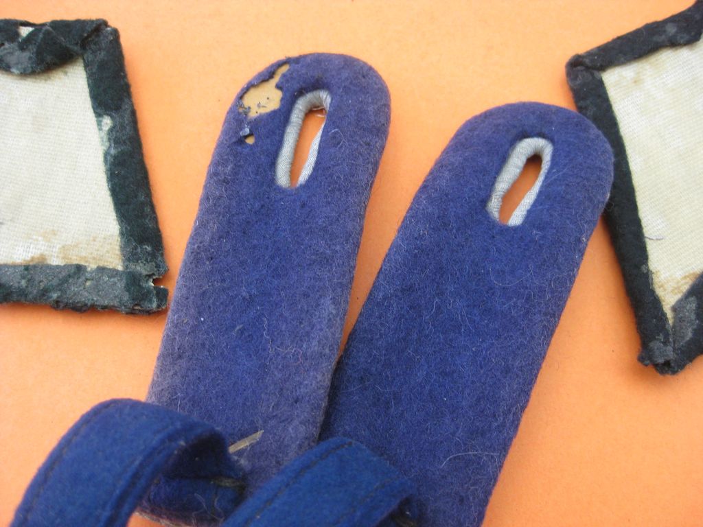 Schulterklappen und Kragenspiegel Heer Oberleutnant Sanitätstuppe Militärarzt Wehrmacht