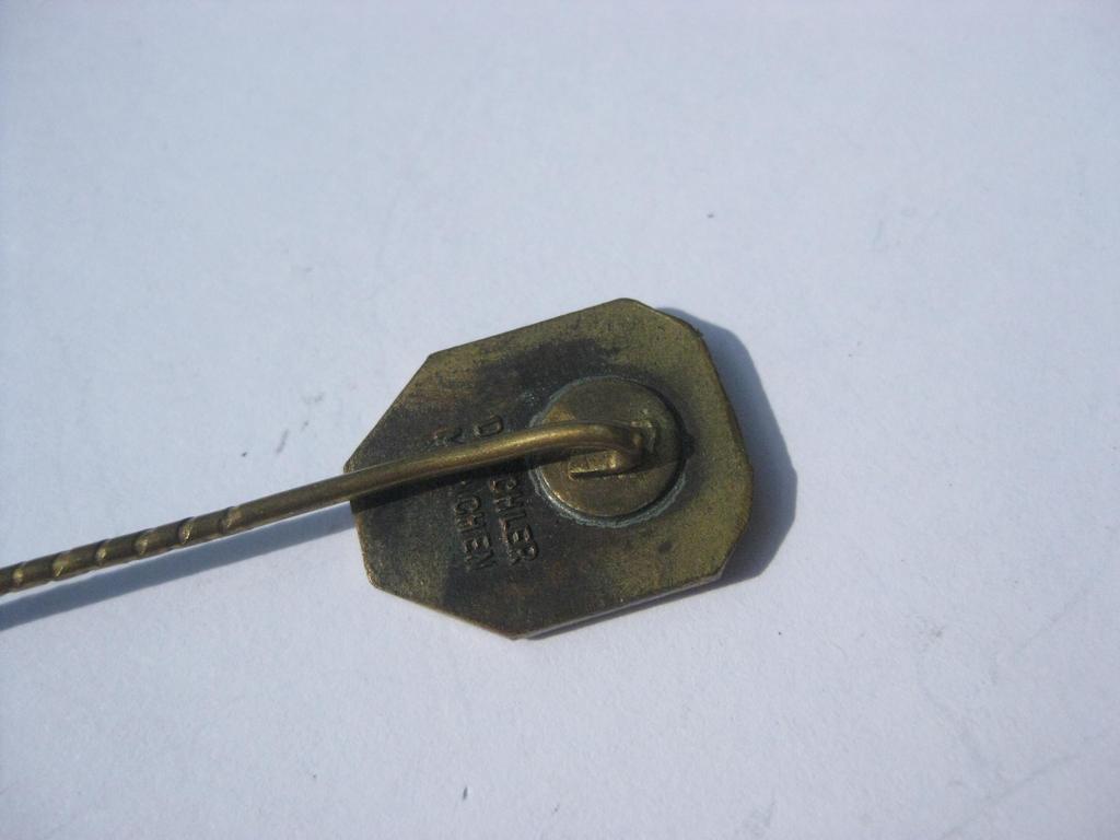 Mitgliedsabzeichen Bund der technischen Angestellten und Beamten BUTAB 1940 Hersteller DESCHLER in München