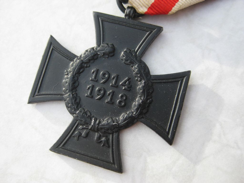 Ehrenkreuz des 1.Weltkrieges “ Witwenkreuz Gefallenenkreuz Orden Hinterbliebenenkreuz von DESCHLER in MÜNCHEN