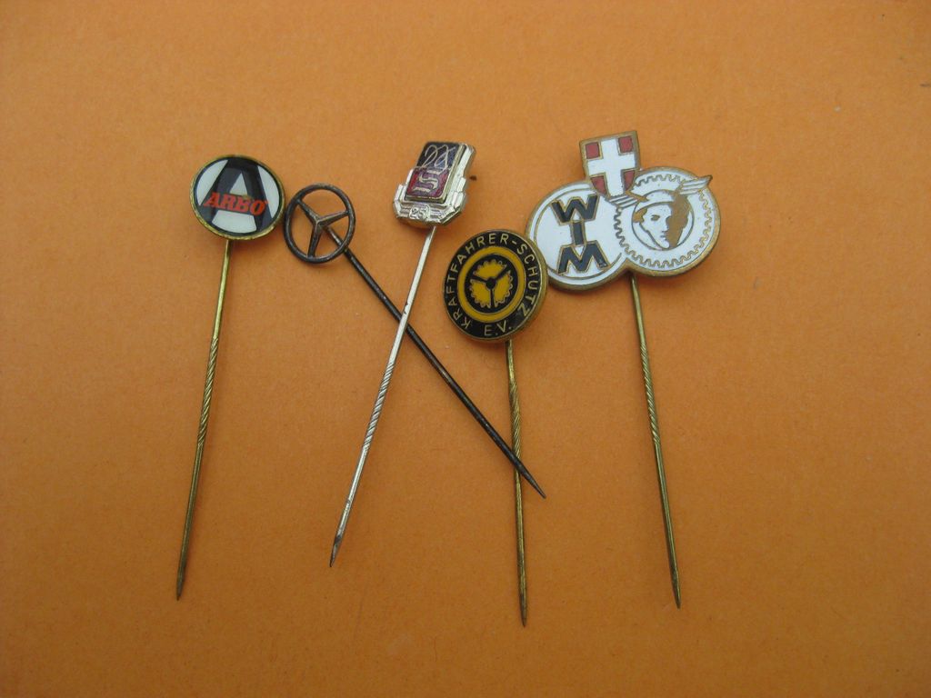 5x Pin STEYR Automarke Motorradmarke Fahrradmarke ??