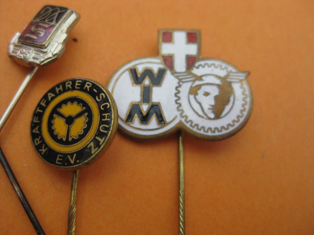 5x Pin STEYR Automarke Motorradmarke Fahrradmarke ??