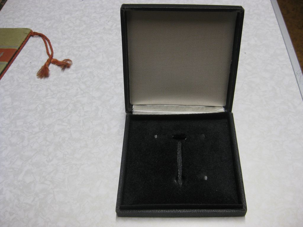 Verleihungsetui für Deutsches Kreuz in Gold