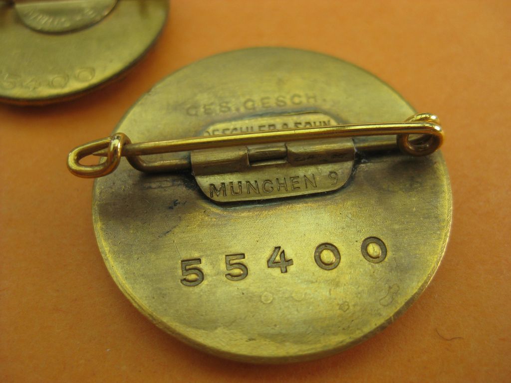 Satz / Set Goldenes Ehrenzeichen der NSDAP Parteiabzeichen