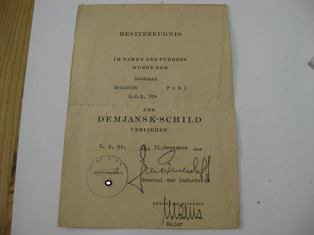 Dokumentennachlass eines Trägers der Ehrenblattspange DEMJANSKSCHILD -bereits verkauft-