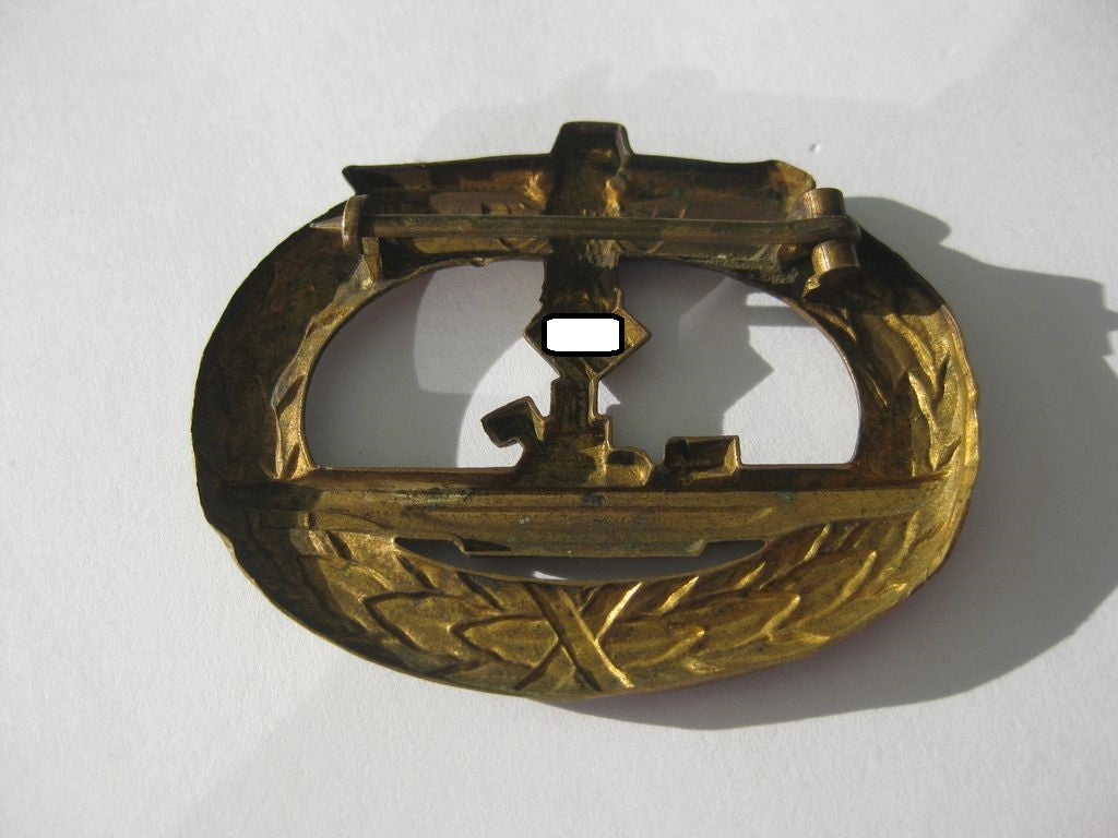 U-Bootkriegsabzeichen ! SEHR SELTENE VARIANTE ! Hohlprägung !