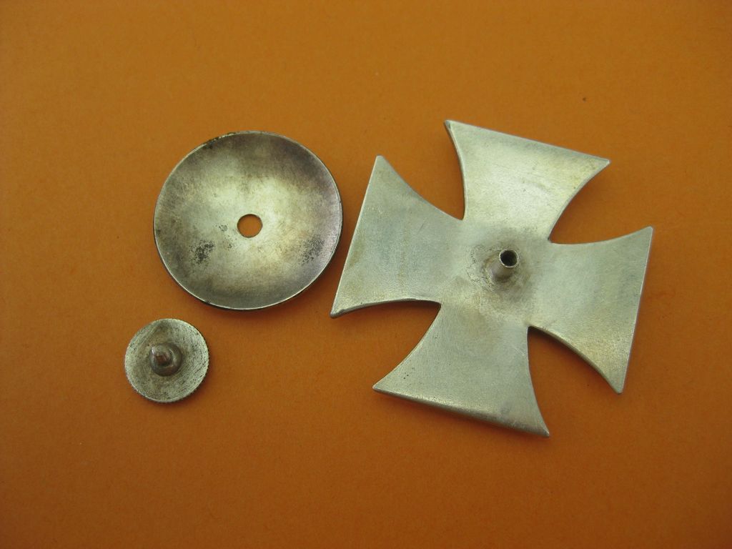 Eisernes Kreuz 1.Klasse 1939 (EK1/39) unbekannter Hersteller Stück mit Schraubscheibe