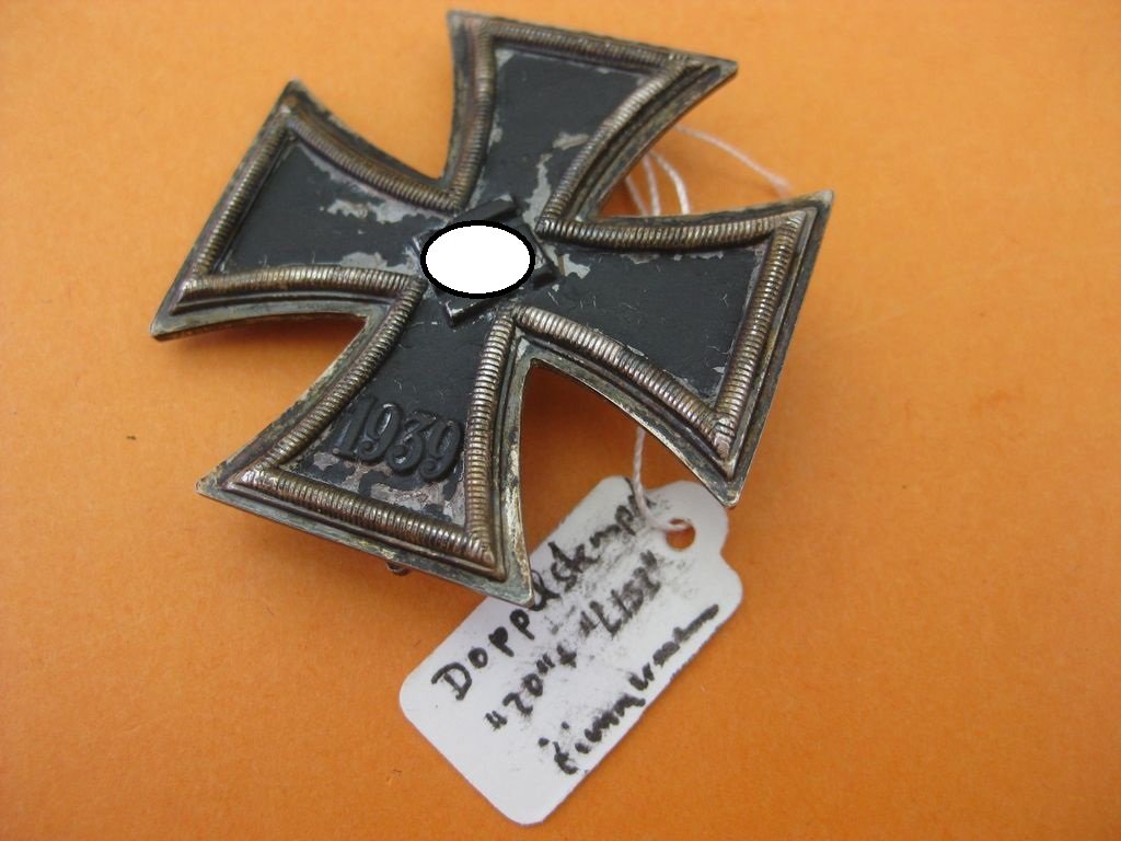 Eisernes Kreuz 1.Klasse 1939 (EK1/39) Hersteller: "20" UND "L/52"  DOPPELSTEMPEL