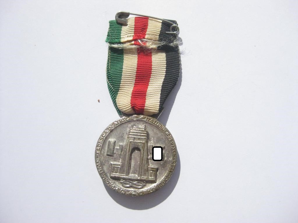 Italienisch-deutsche Afrika Feldzugsmedaille SELTENE VARIANTE in SILBER