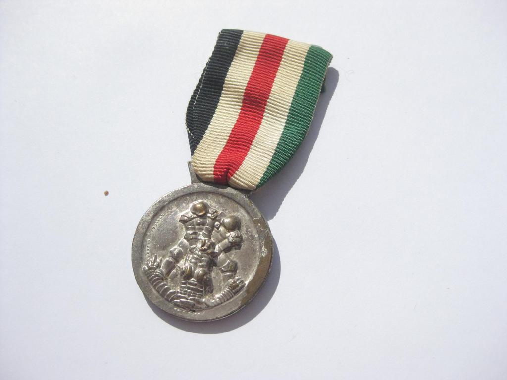 Italienisch-deutsche Afrika Feldzugsmedaille SELTENE VARIANTE in SILBER