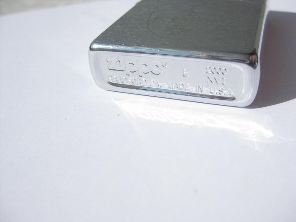 ORIGINAL ZIPPO Feuerzeug BRD NEU KFOR UN-Truppe