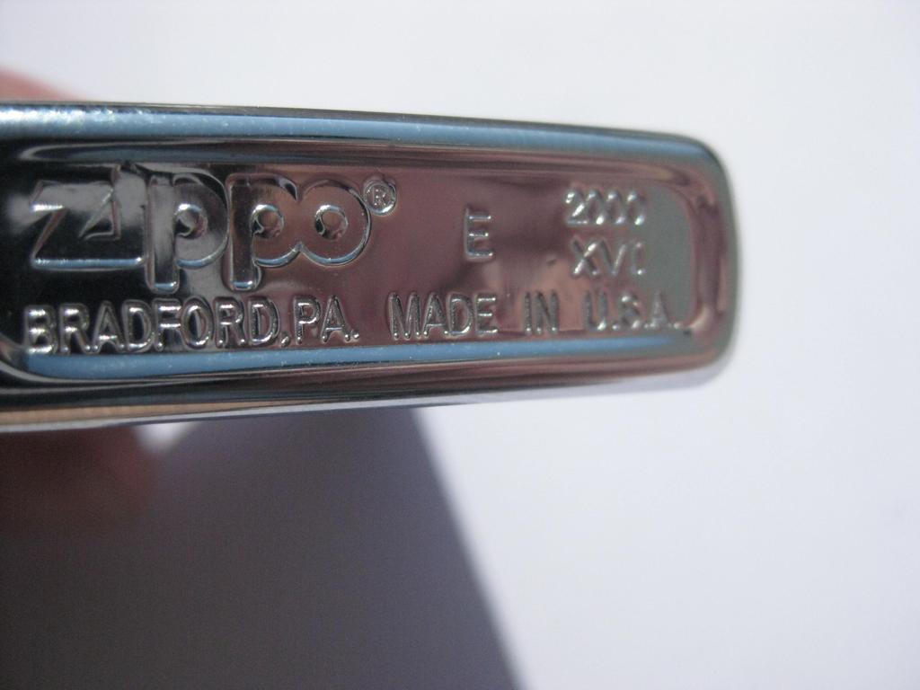 ORIGINAL ZIPPO Feuerzeug BRD NEU KFOR UN-Truppe