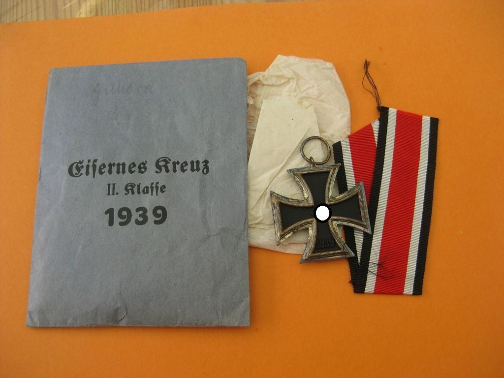 Eisernes Kreuz 2.Klasse 1939 (EK2/39) ! Runde 3! mit Verleihungstüte