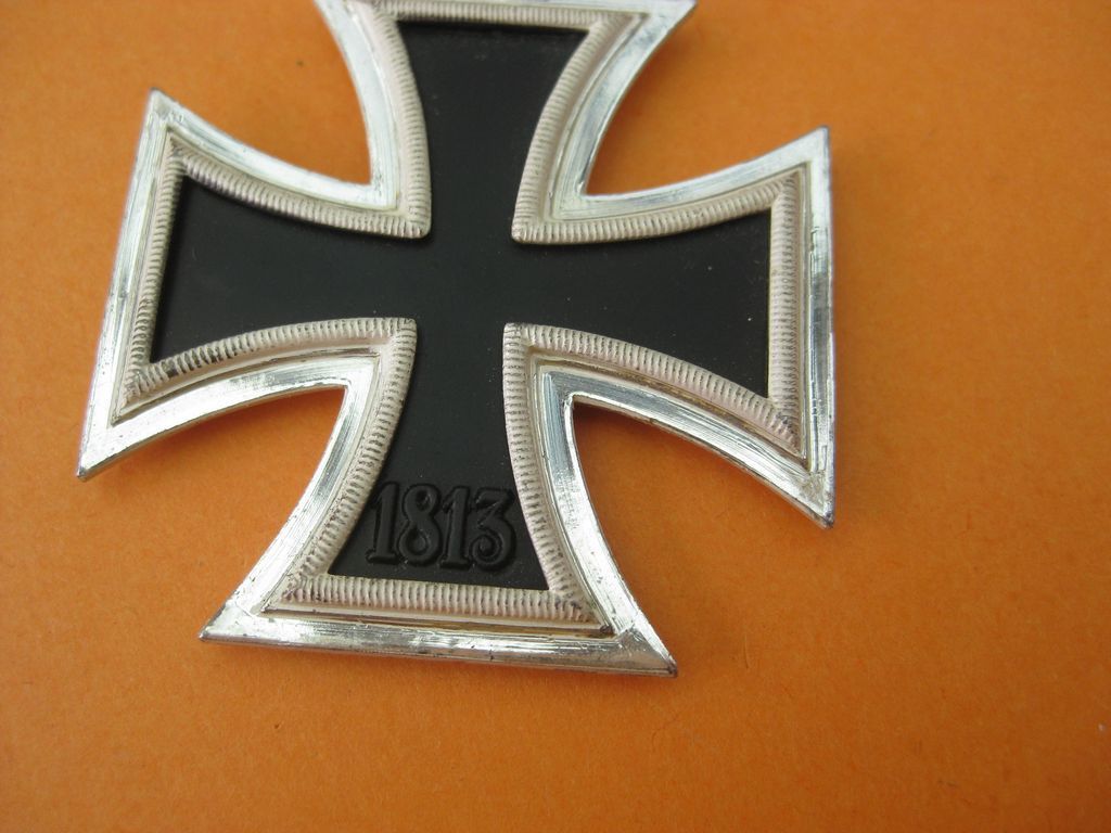 Eisernes Kreuz 2.Klasse 1939 (EK2/39) im Etui "LDO" Verleihungsschachtel Mint Condition