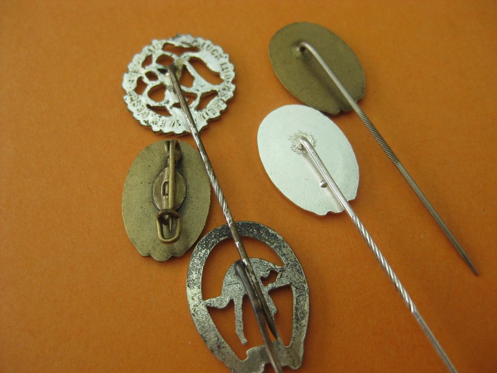 5 verschiedene DSB DKB  Sportabzeichen Bundesrepublik Bundeswehr