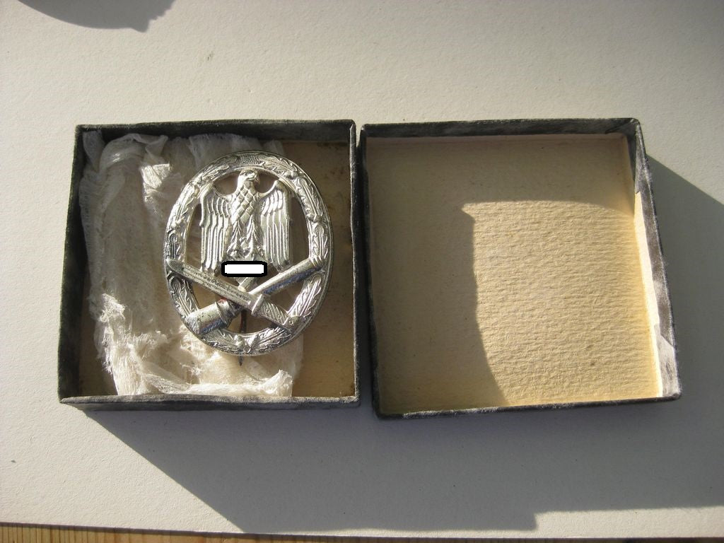 Allgemeines Sturmabzeichen (ASA) -SELTENE VARIANTE- Hersteller: Wilhelm Deumer in Lüdenscheid (???) Mint Condition