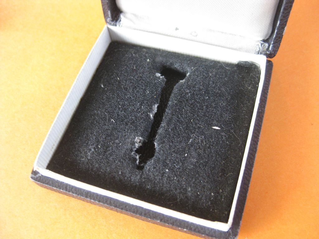Kriegsverdienstkreuz 1.Klasse mit Schwertern im Verleihungsetui (KVK)