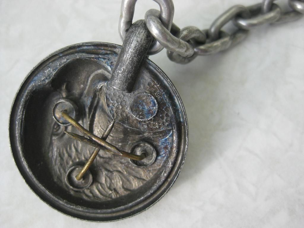 Spanierschloß für Umhang / Uniform Luftwaffe Wehrmacht