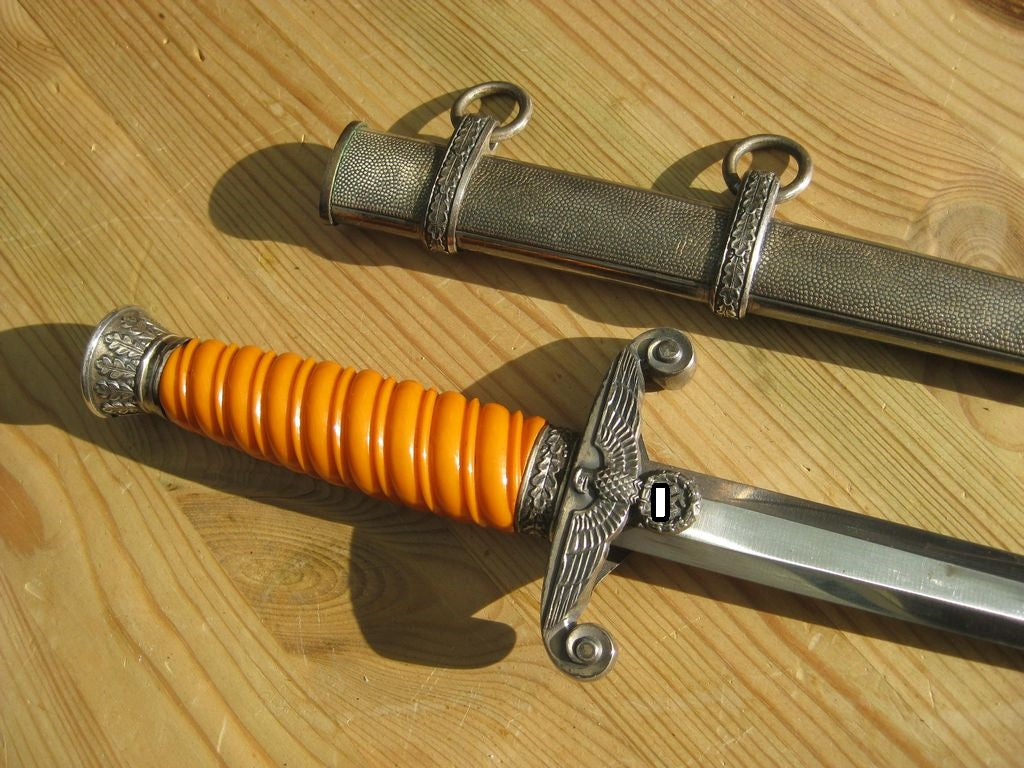 Offiziersdolch Dolch für Offiziere Heeresdolch Hersteller: Eickhorn in Solingen