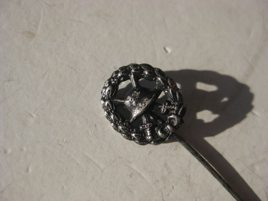 Verwundetenabzeichen in Schwarz 1918 -Miniatur-