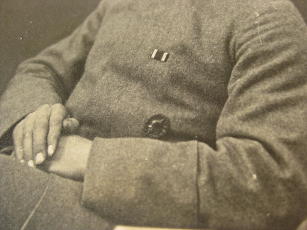 Verwundetenabzeichen in Schwarz 1918 mit Trägerfoto