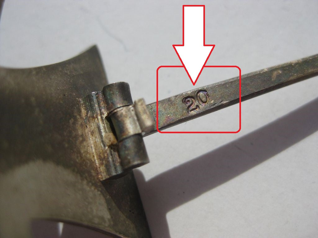 Eisernes Kreuz 1.Klasse 1939 im Verleihungsetui (EK1/39) Hersteller: "20" Zimmermann in Stuttgart