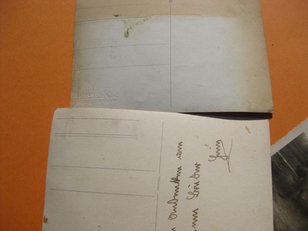 Uniformfoto (2 Stück) mit Eisernes Kreuz 1.Klasse EK1/39 1939 Orden Wehrmacht Waffen-SS Prag und ROKYCANY Tschechien