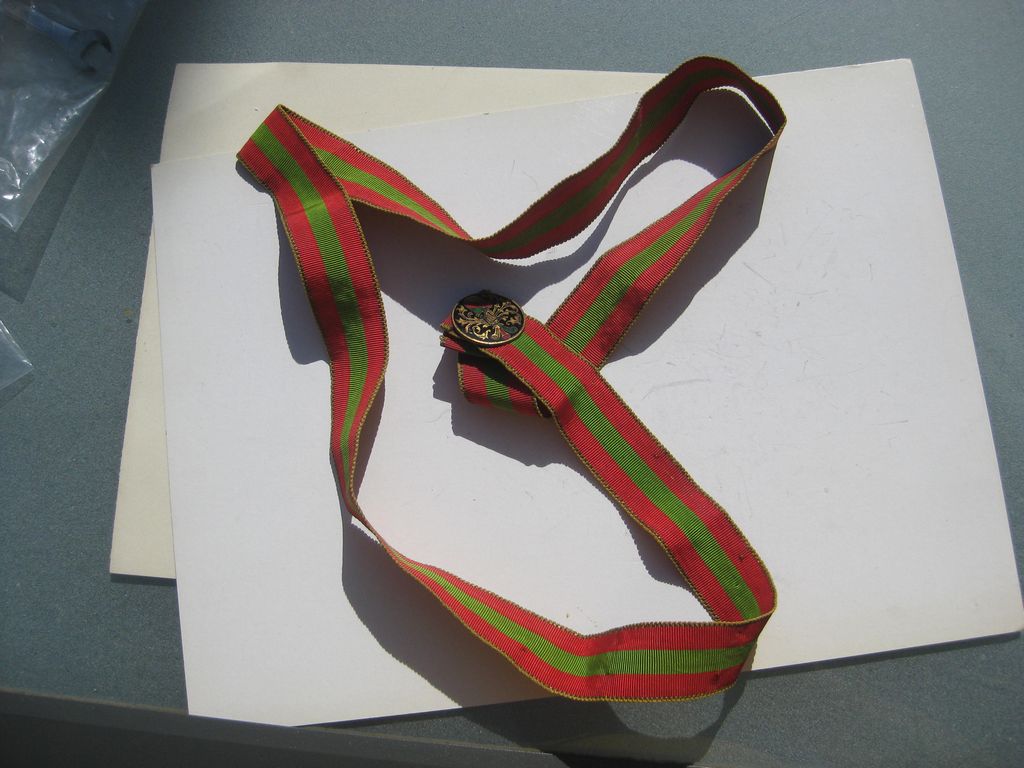 Unbekanntes Abzeichen Orden Ehrenzeichen Studentenschaft Studentika Adelshaus ??