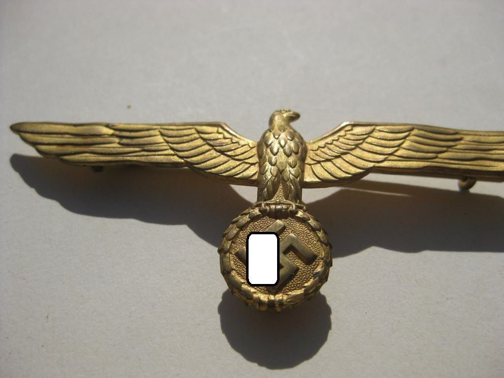 Kriegsmarine Metallbrustadler für die Sommeruniform Wehrmacht -Prachtexemplar-