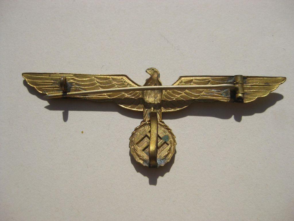 Kriegsmarine Metallbrustadler für die Sommeruniform Wehrmacht -Prachtexemplar-