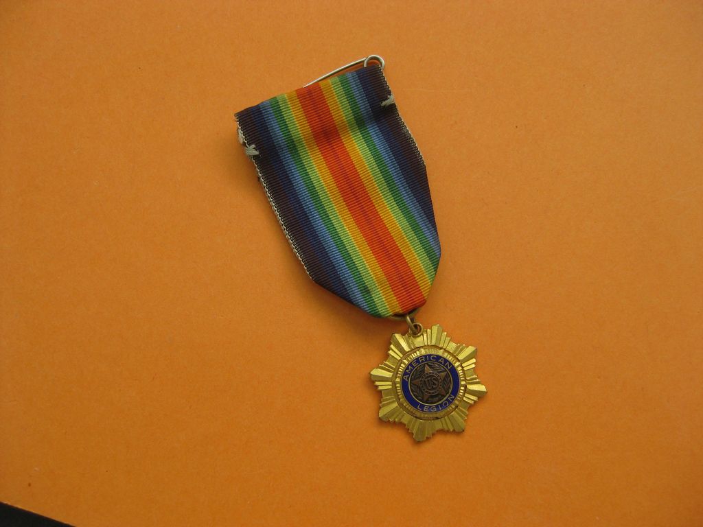 H.W.   -   -   USA American Legion Medal