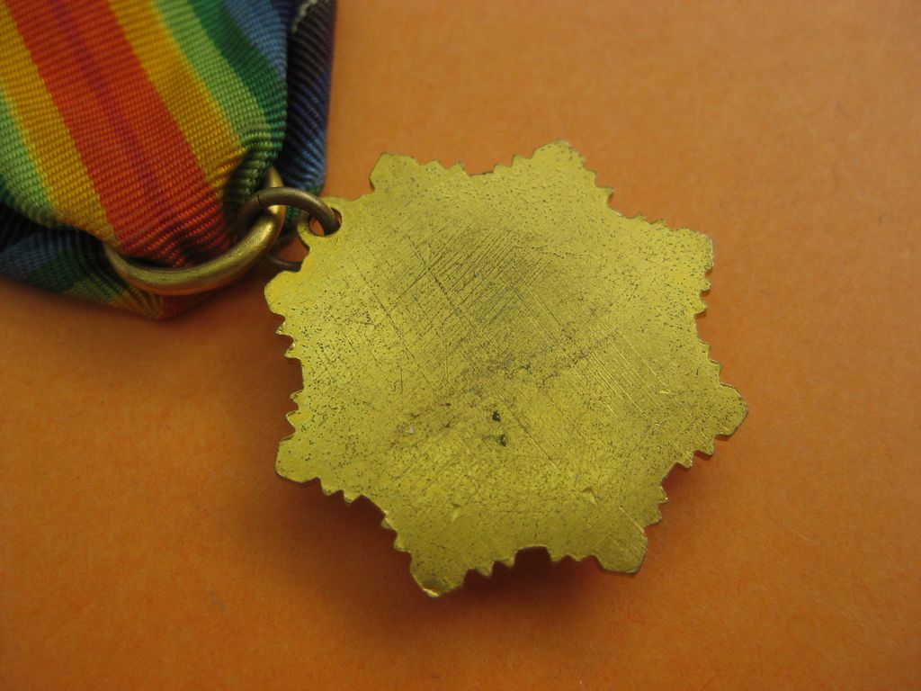 H.W.   -   -   USA American Legion Medal