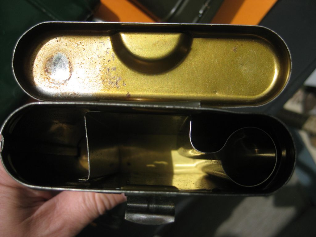 Bundeswehr Wehrmacht (??) Gewehrreinigung K98 leerer Putzzeugbehälter GRÜN Polizei ???