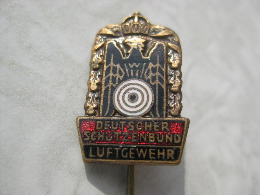 Mitgliedsnadel Deutscher Schützenbund -Luftgewehr- kaiserliches Abzeichen