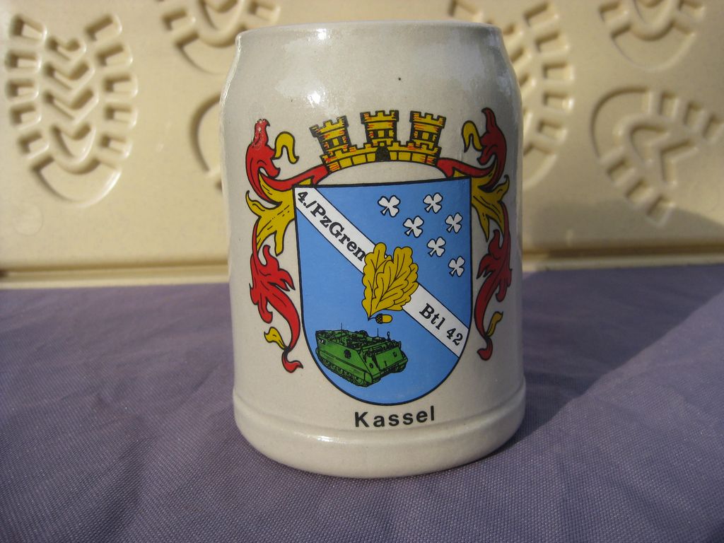 Reservistenkrug Garnison Kassel Bierkrug Bundeswehr