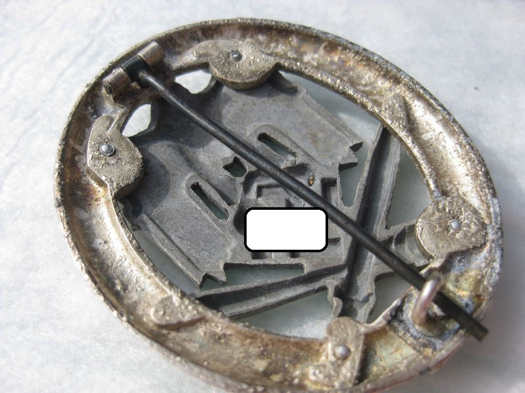 Allgemeines Sturmabzeichen mit Einsatzzahl 25 Wehrmacht Orden Hersteller C.E. JUNCKER