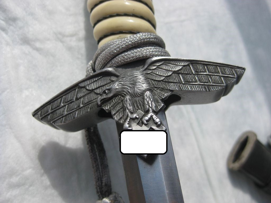 Offiziersdolch / Luftwaffe / Luftwaffendolch Dolch für Offiziere Wehrmacht Mint condition