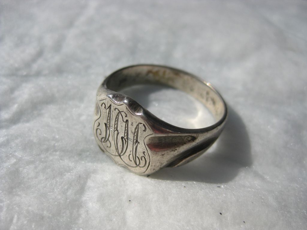 Fingerring Silberring Sturmartillerie Sturmgeschütztruppe Wehrmacht Russlandfeldzug Ostfront WORONESCH 1942 Träger Deutsches Kreuz in Gold !! Sturmgeschütz Abteilung 185