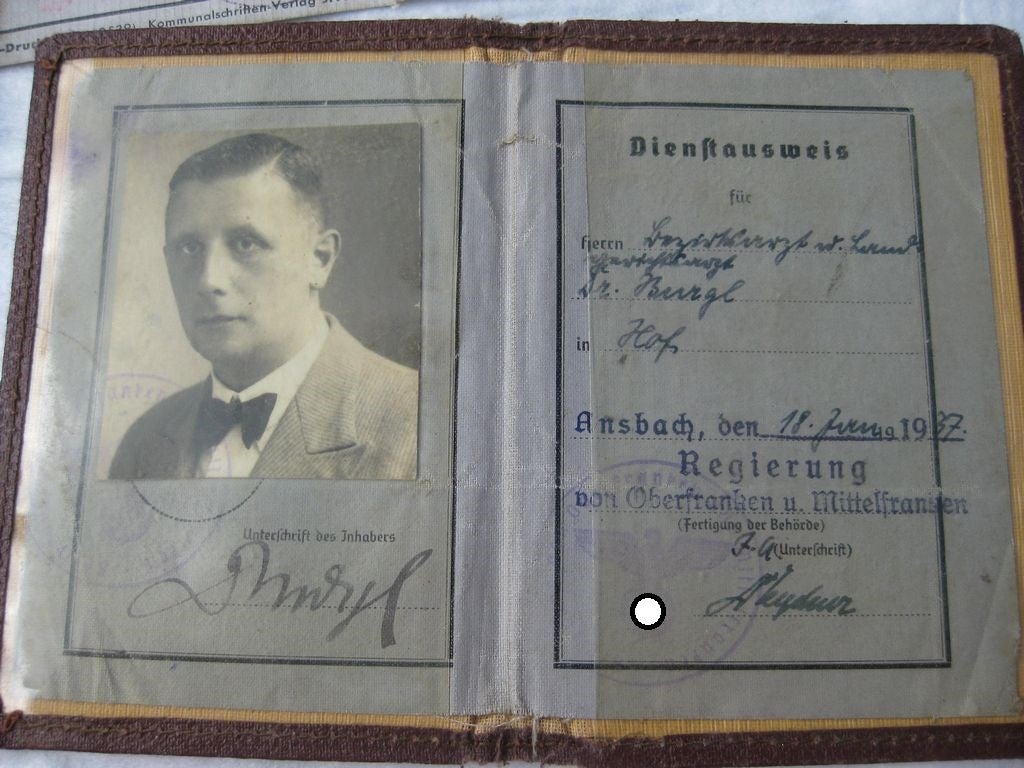 Bayerischer Truppenausweis Bayern Wehrmacht Sanitätsdienst Hof Saale Schongau  Ansbach 1937 und 1943