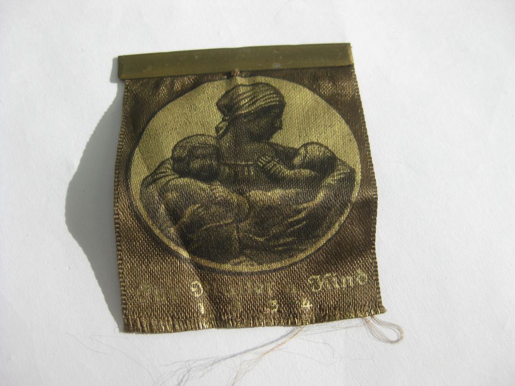 Winterhilfswerk (WHW) Abzeichen Mütterwerk Mutter und Kind 1934