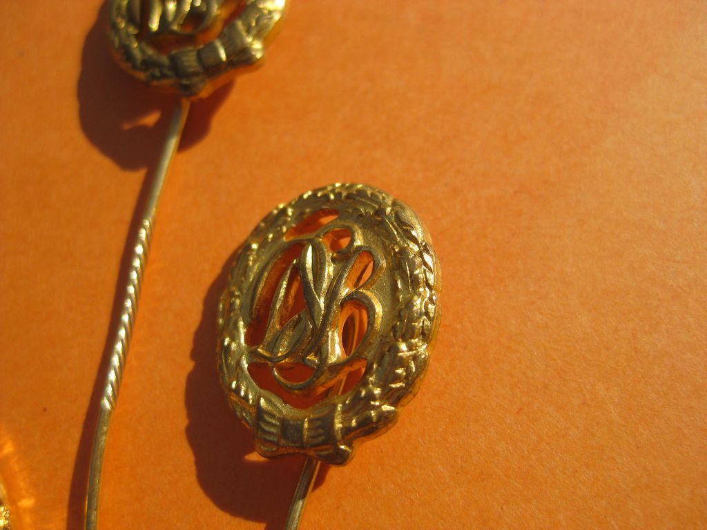 Miniatur Sportabzeichen in Gold Deutscher Sportbund (DSB)