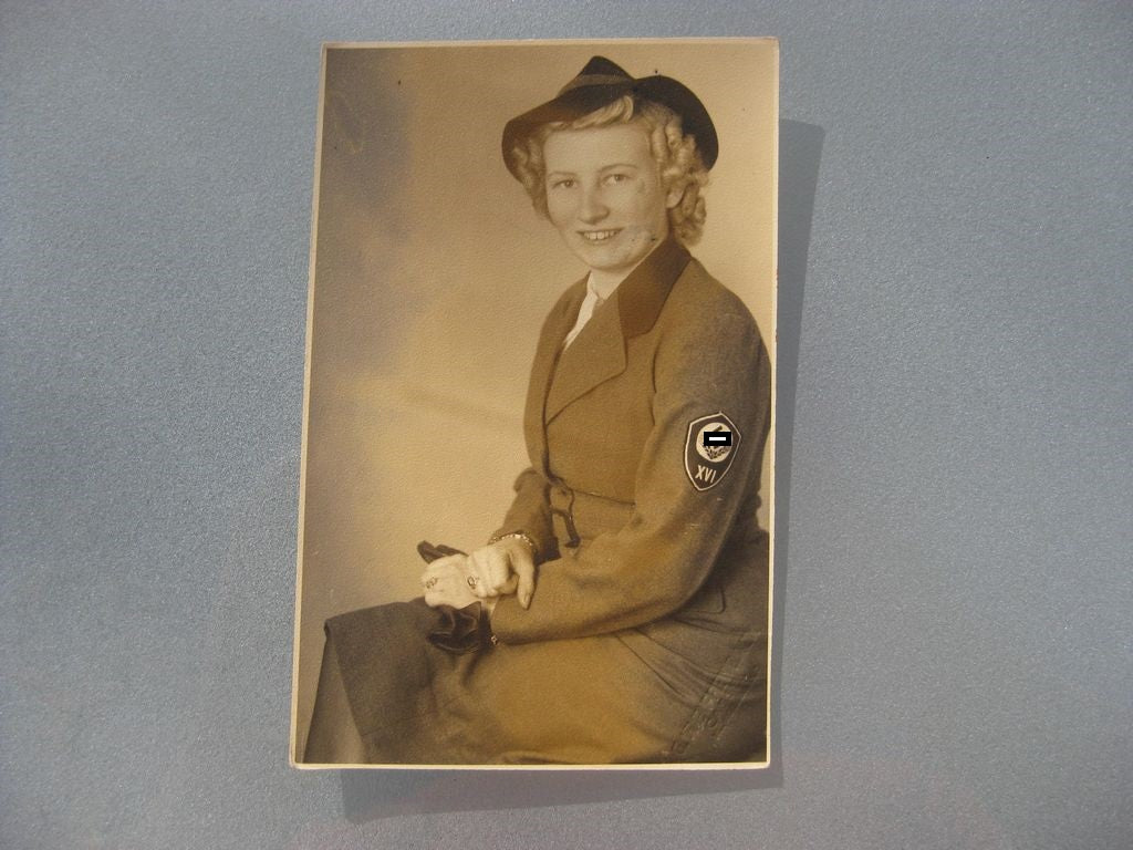 Foto weiblicher Reichsarbeitsdienst (RADwJ)1943 Frau in Uniform Westfalen Nord / Münster