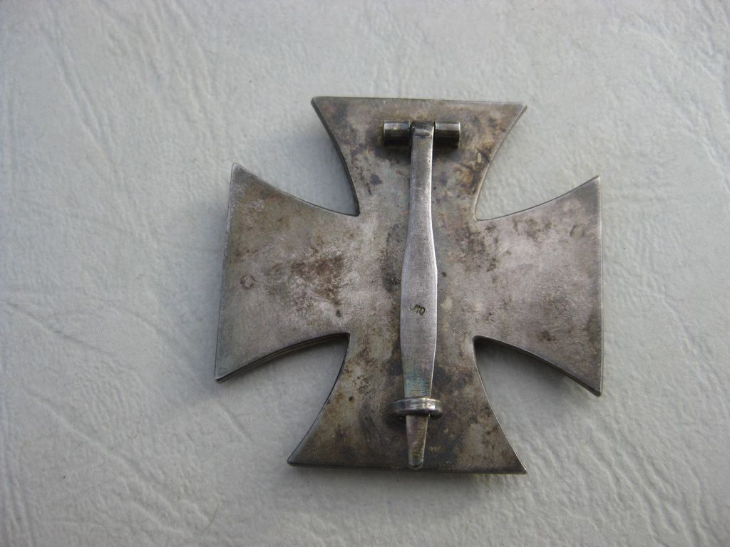Eisernes Kreuz 1.Klasse von 1914 (EK1/14) Hersteller: L/10 DESCHLER &amp; Sohn in München Stück für Offizier in der Wehrmacht