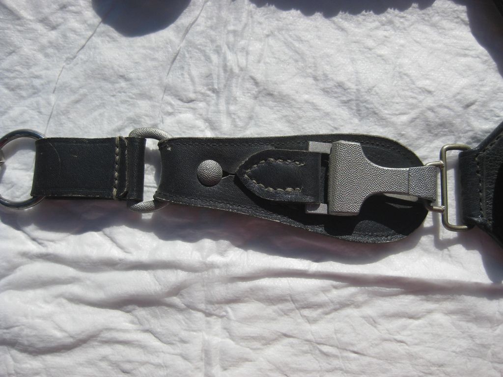 Luftwaffenschwert Fliegerschwert frühes Modell Offiziersschwert Schwert für Offiziere der Luftwaffe Wehrmacht Mint Condition Modell 1935