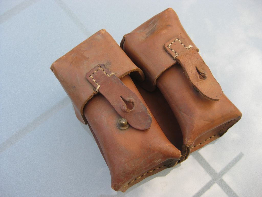 Unbekannt ?????? Patronentasche Koppeltasche ??? Wehrmacht Ausrüstung