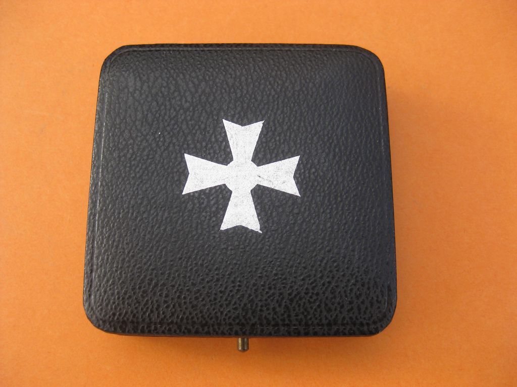 Kriegsverdienstkreuz 1.Klasse OHNE Schwerter Seltener Hersteller: Julius Bauer &amp; Söhne / Zella-Mehlis
